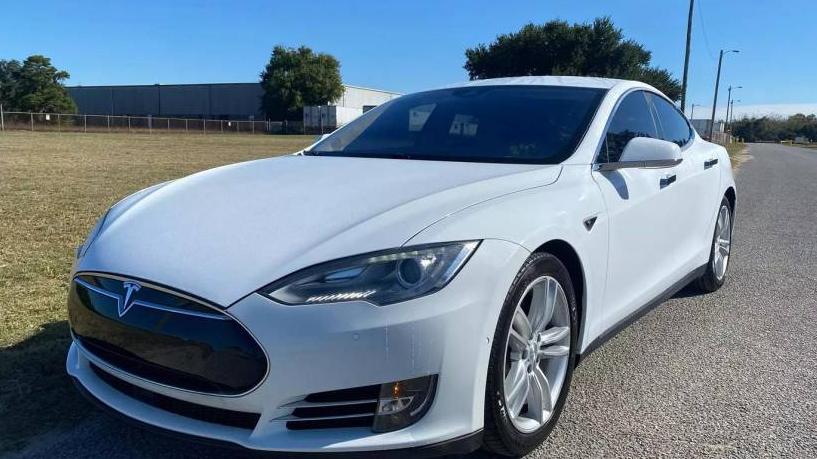 TESLA MODEL S 2015 5YJSA1S24FF095232 image